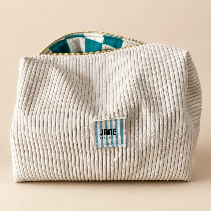 Trousse en velours blanc neige